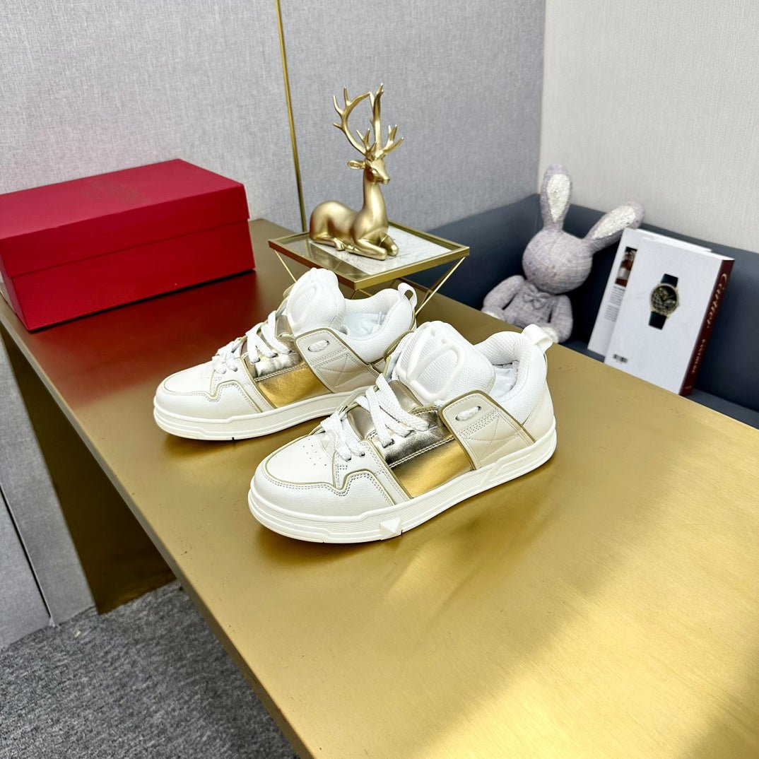 One Stud Sneaker Garavani Calfskin Fabric Gold White - Image 2