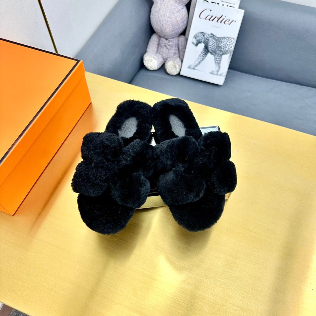 ORAN SHEARLING SANDALS BLACK - Image 4