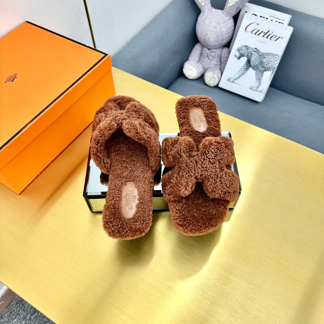 ORAN SHEARLING SANDALS UMBER BROWN - Image 5