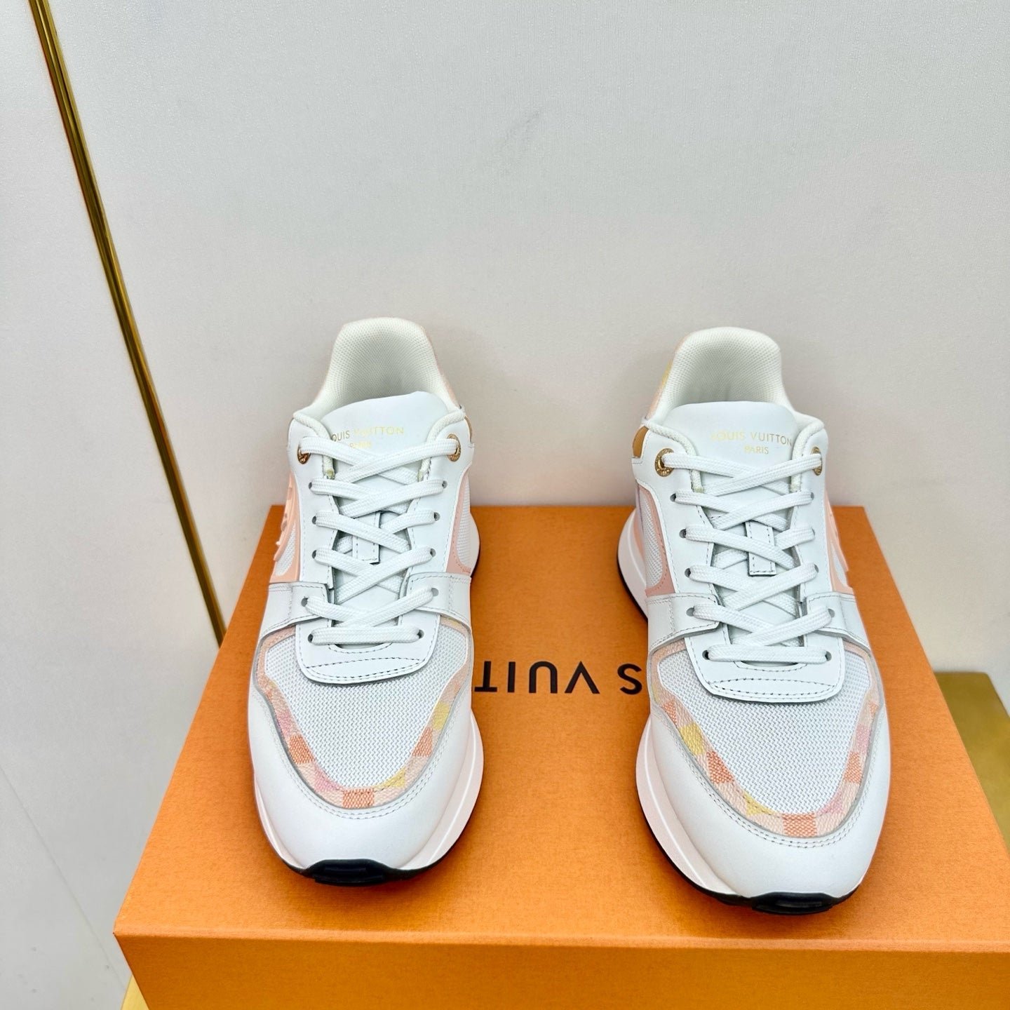 NEO RUN AWAY SNEAKER IN WHITE MIX PEACH PINK CALFSKIN - Image 7