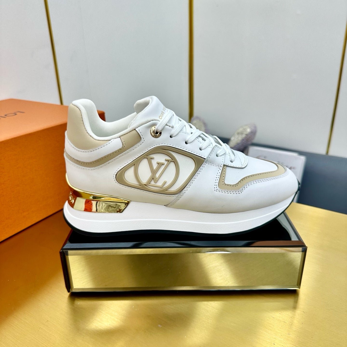 NEO RUN AWAY SNEAKER IN WHITE MIX GOLD CALFSKIN - Image 3