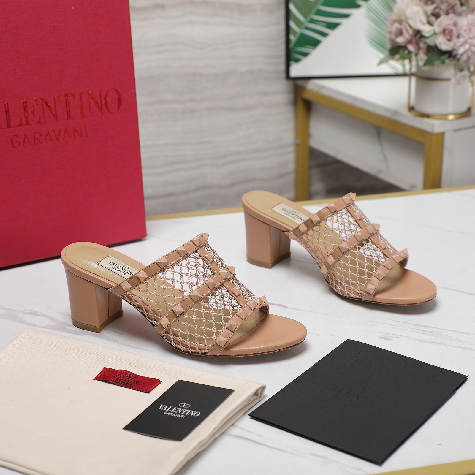 WOMEN'S BLACK ROCKSTUD DESERT SAND MESH SLIDER SANDAL WITH MATCHING STUDS 65 MM - Image 2