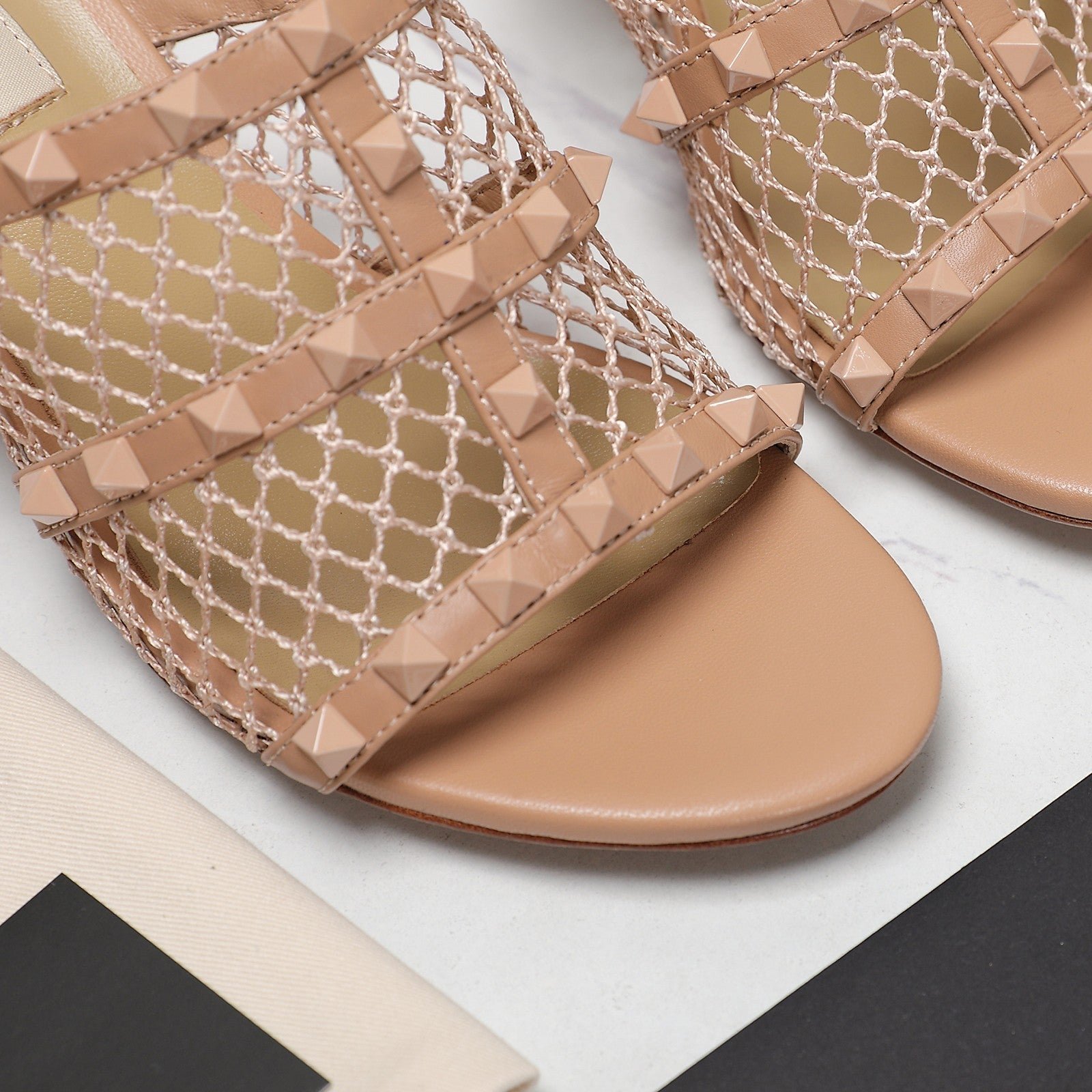 WOMEN'S BLACK ROCKSTUD DESERT SAND MESH SLIDER SANDAL WITH MATCHING STUDS 65 MM - Image 8