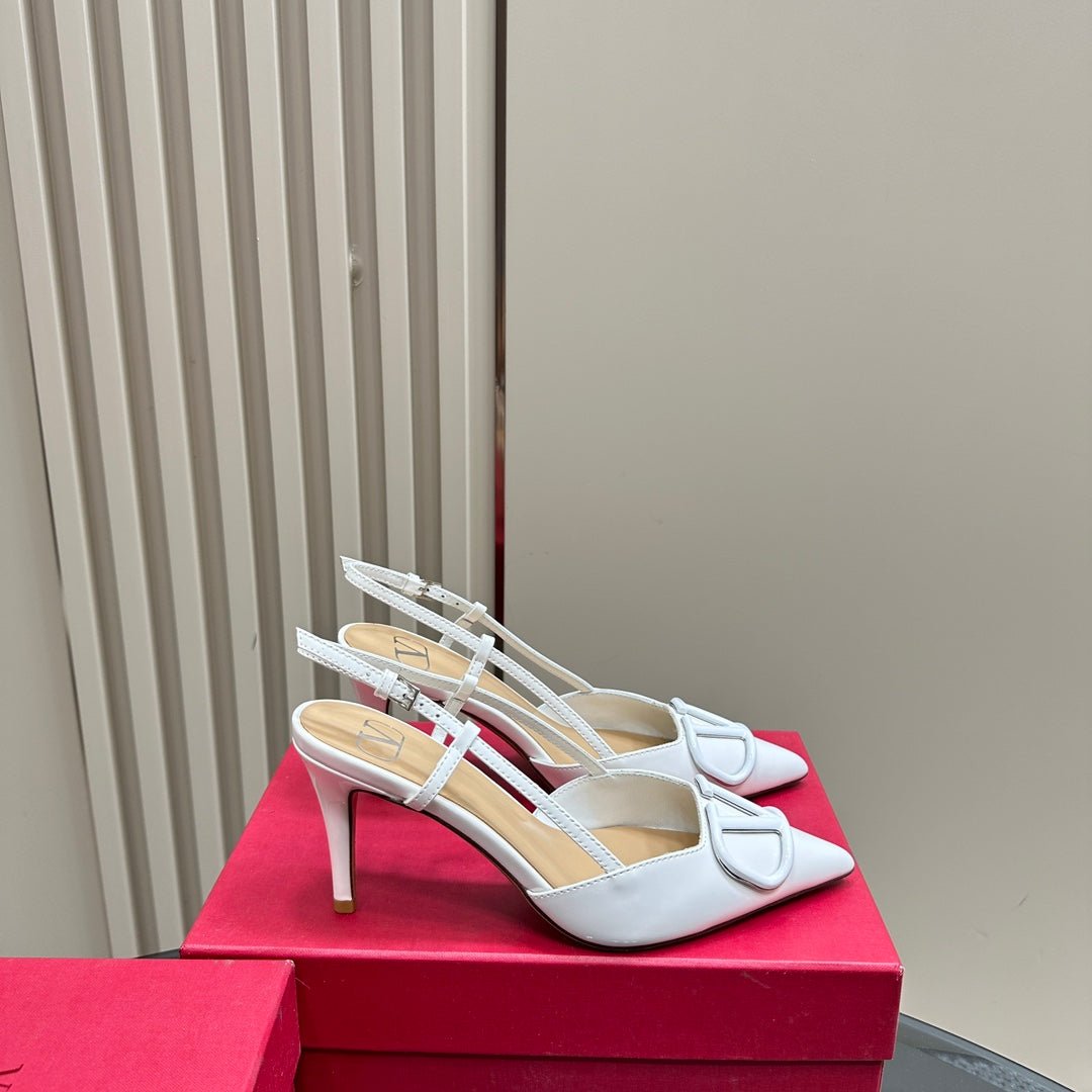 VLOGO SIGNATURUE WHITE PATENT LEATHER SLINGBACK PUMP 80MM - Image 2