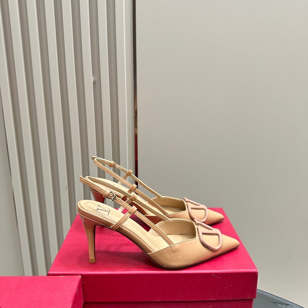 VLOGO SIGNATURE MACAROON TAN PATENT LEATHER SLINGBACK PUMP 80MM - Image 2