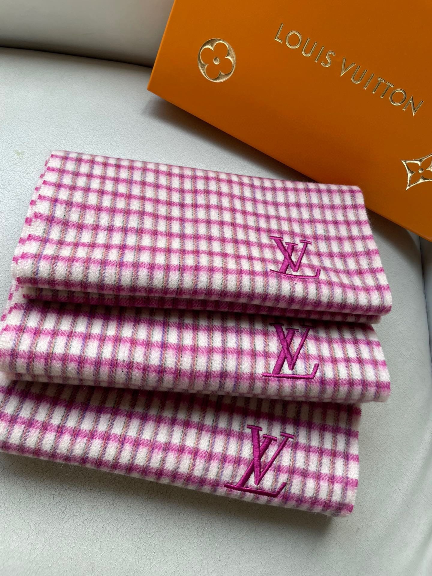 PLAID EMBROIDERY SCARF 180 CM IN BRIGHT PINK CASHMERE 399964 - Image 8