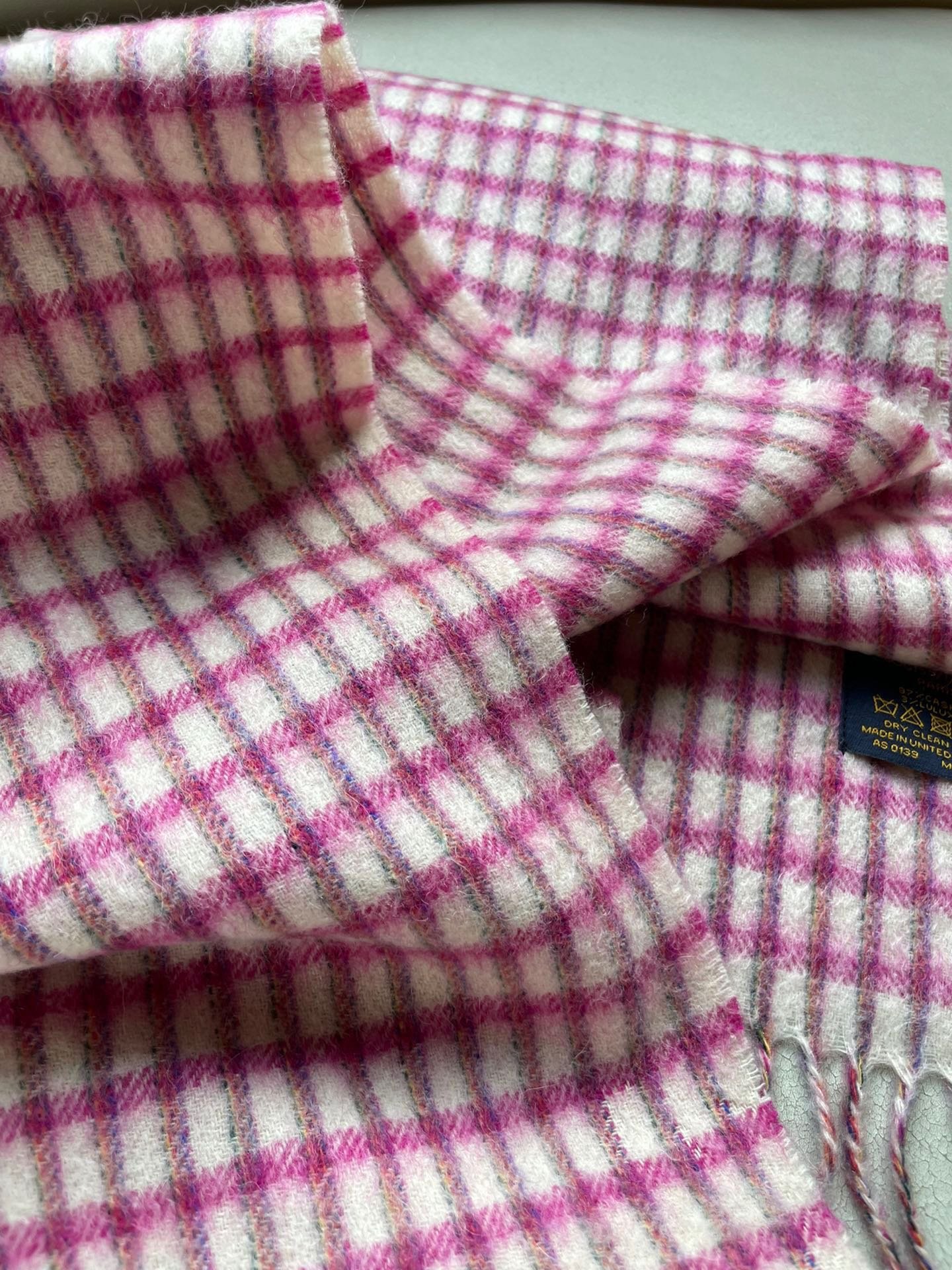 PLAID EMBROIDERY SCARF 180 CM IN BRIGHT PINK CASHMERE 399964 - Image 5