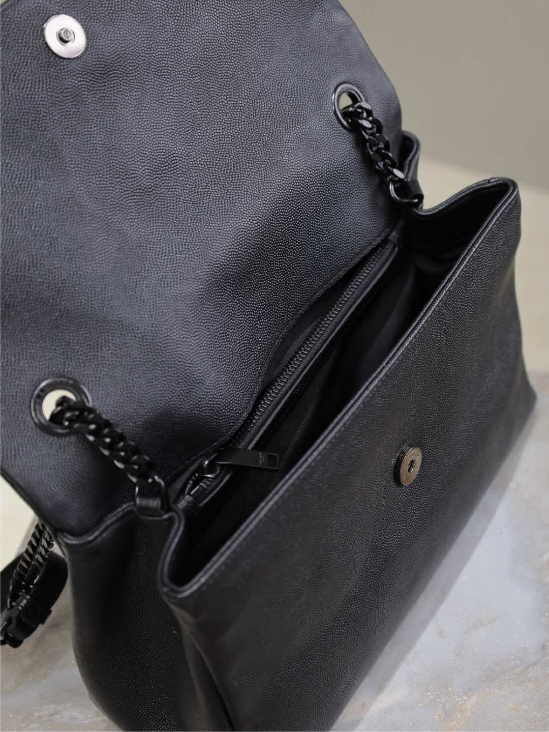 WEST HOLLYWOOD BAG 28 IN BLACK CALFSKIN BLACK HARDWARE - Image 7