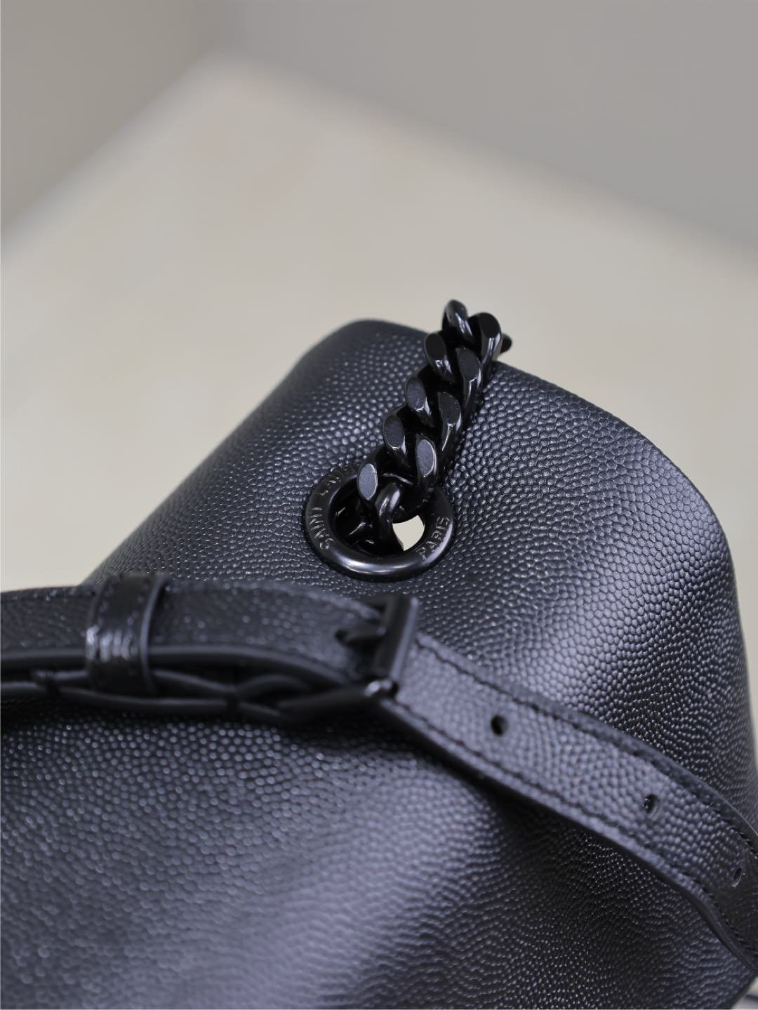 WEST HOLLYWOOD BAG 28 IN BLACK CALFSKIN BLACK HARDWARE - Image 9