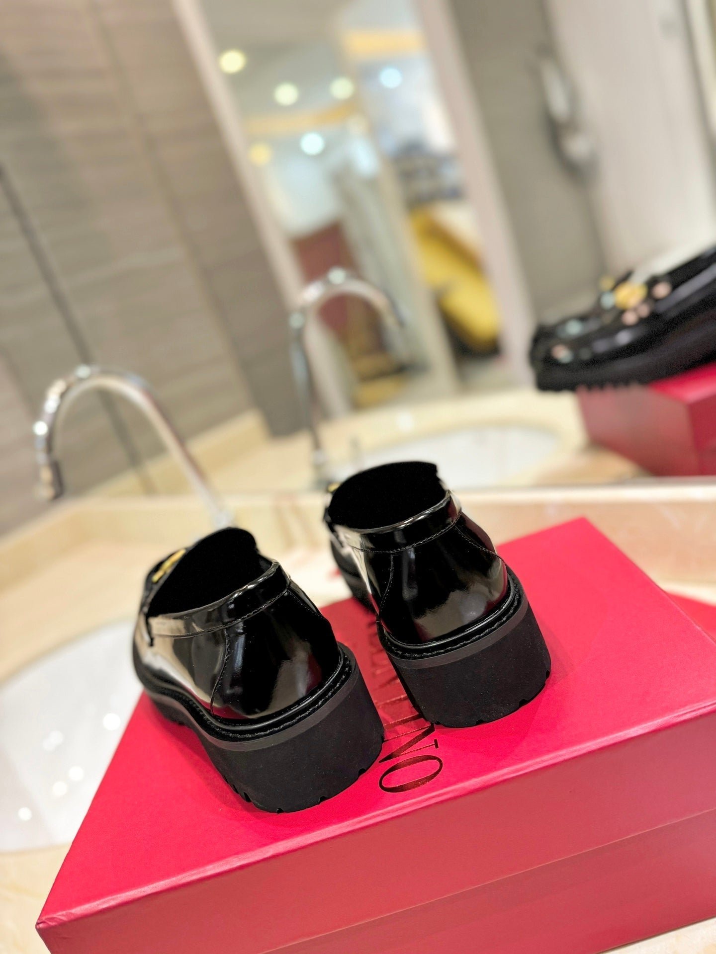 Vlogo Signature Black Calfskin Loafer - Image 8