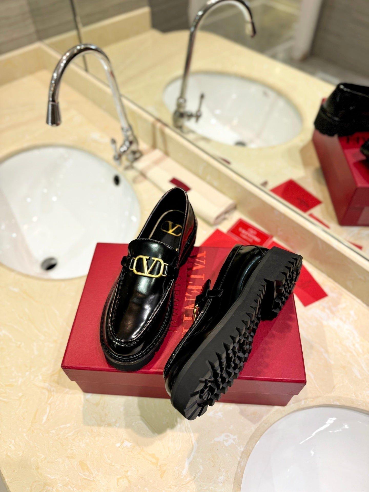 Vlogo Signature Black Calfskin Loafer - Image 3