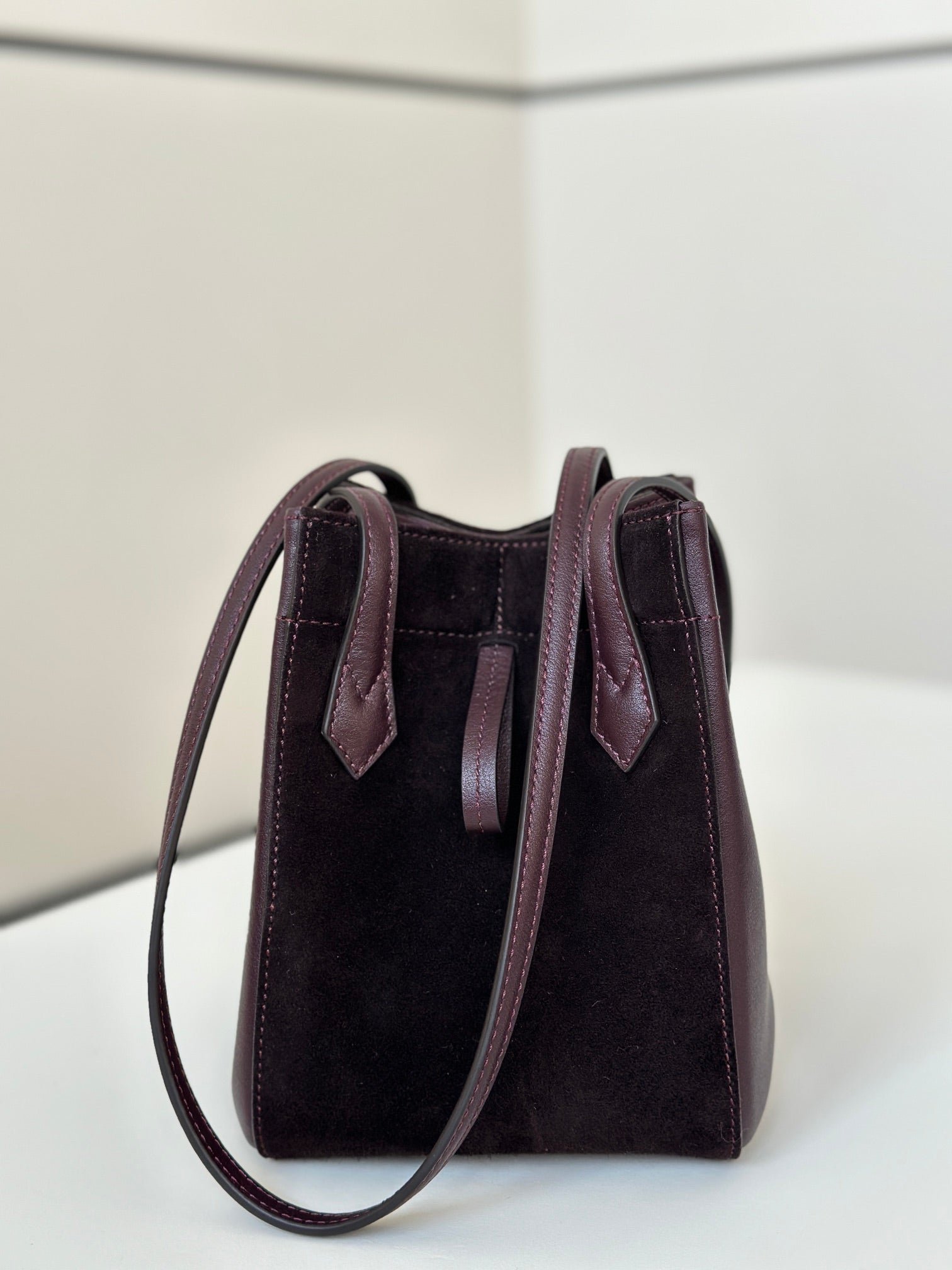 ORIGAMI MINI 19 IN WINE RED LAMBSKIN AND SUEDE - Image 9