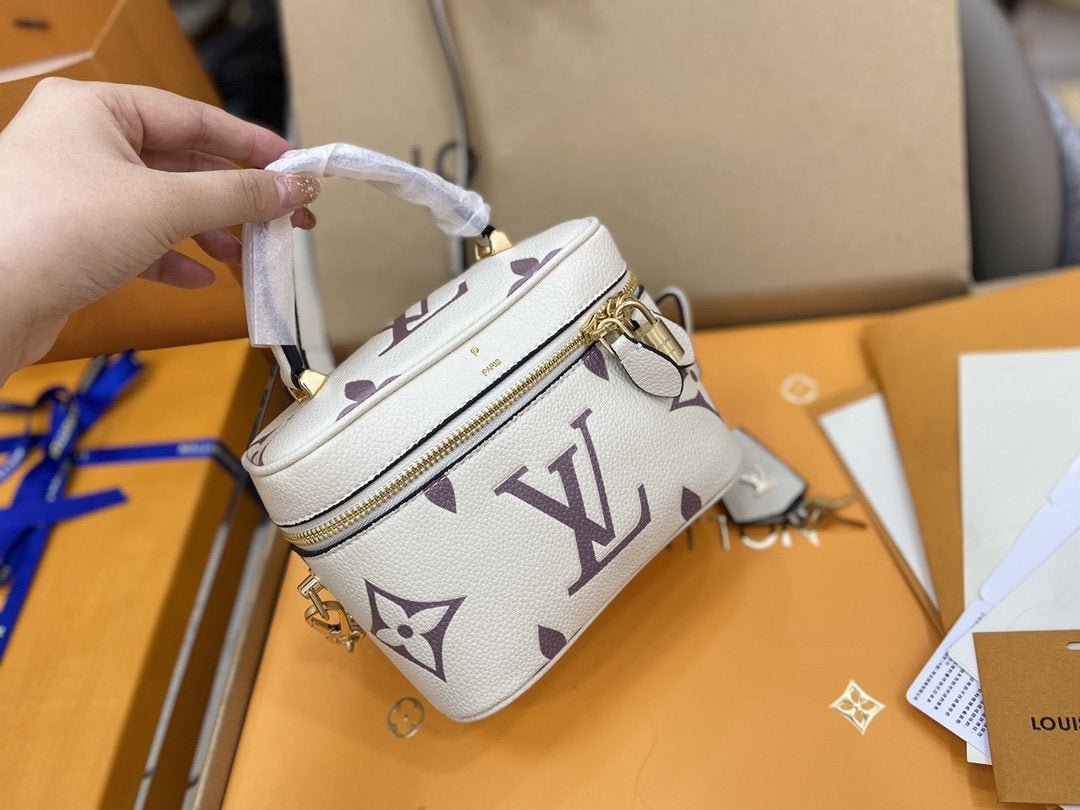 VANITY PM 19CM WHITE PURPLE MONOGRAM CANVAS LEATHER - Image 2